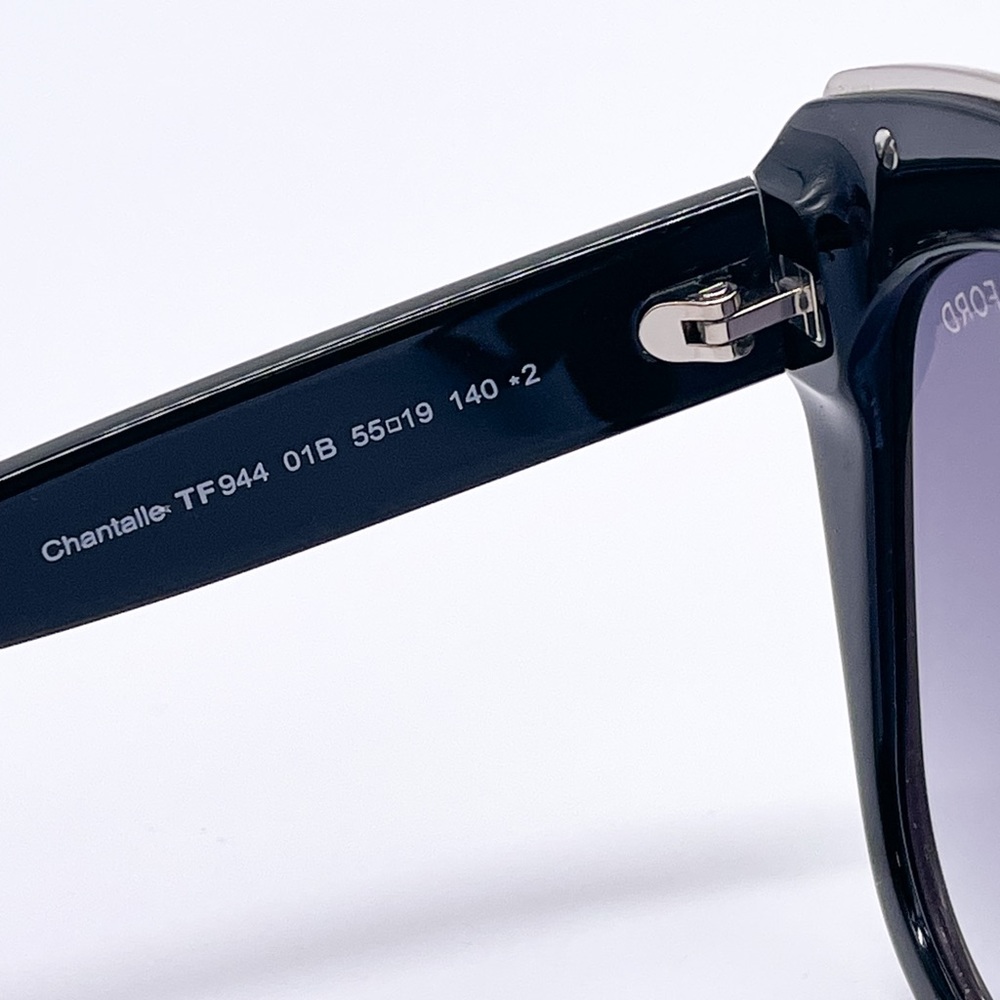 NEW TOM FORD CHANTALLE TOM FORD TF944 01B WOMEN SUNGLASSES TOM FORD FT0944 - Picture 11 of 12